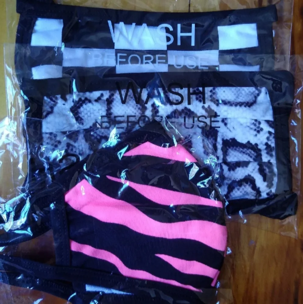 ❗ CLEARANCE ❗ New 3 pack Cloth face masks in snake print, checkered & pink zebra